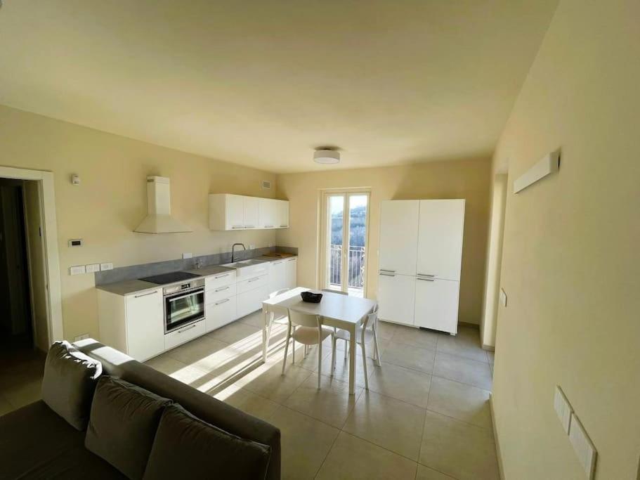 Locanda Del Bricco Pt Cisterna dʼAsti Esterno foto